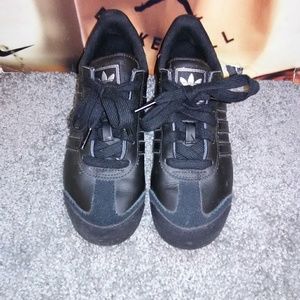 Adidas Samoa